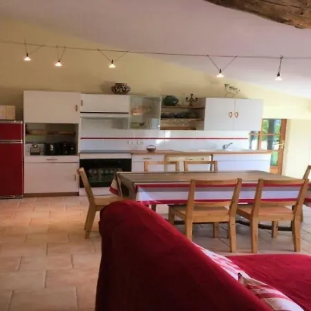 House La Bergerie 2 Casa de Férias Fontanes (Lot)